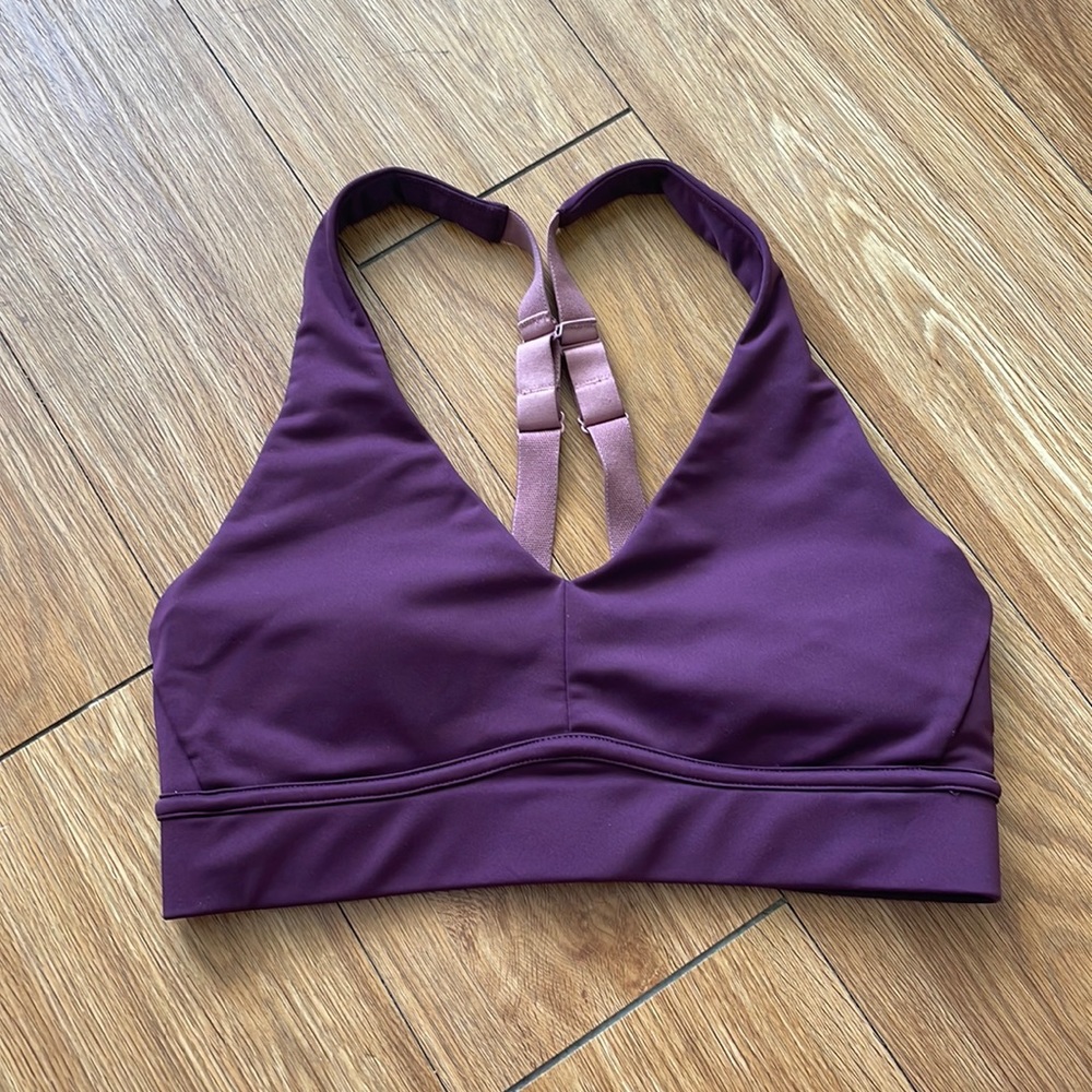 Fabletics All Day Everyday Sports Bra-Size Medium